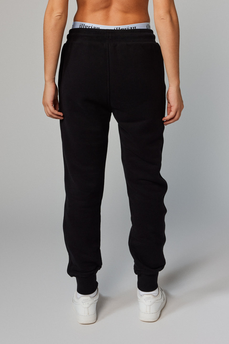 Illyrian Classical Joggers - Black