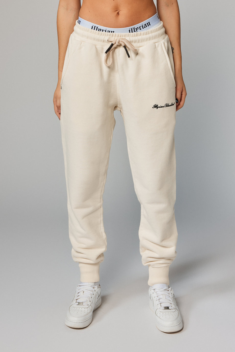 Untamable Joggers - White