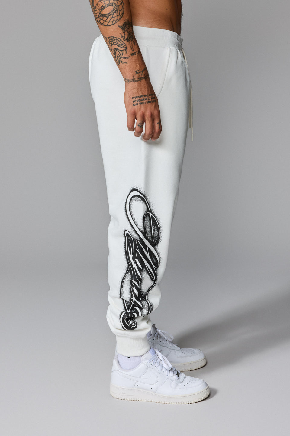 Illyrian Ink Joggers - White