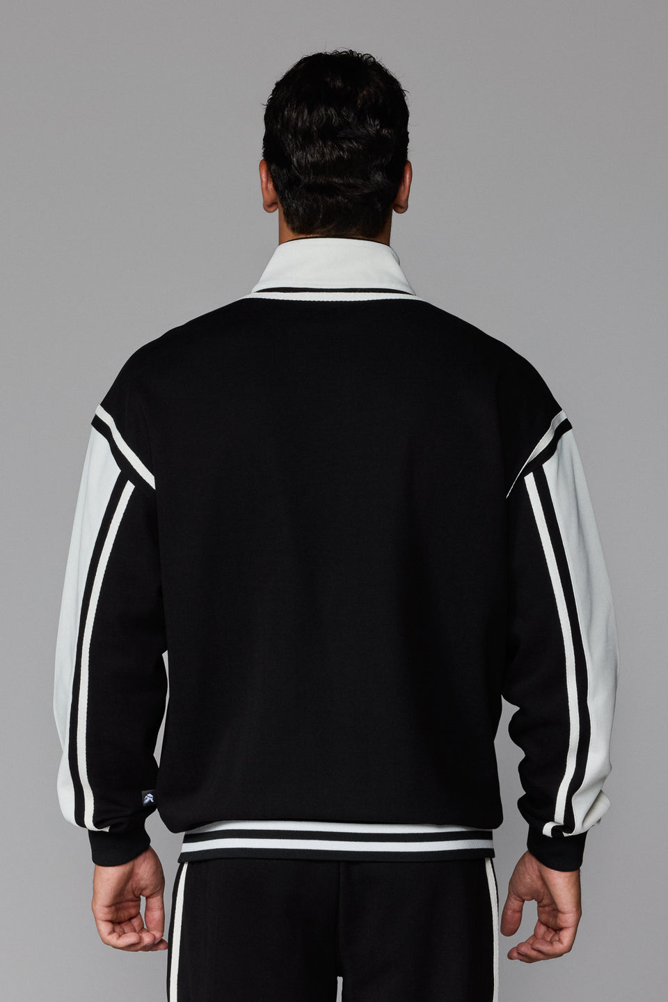 Culture Zipped Jacket - Black