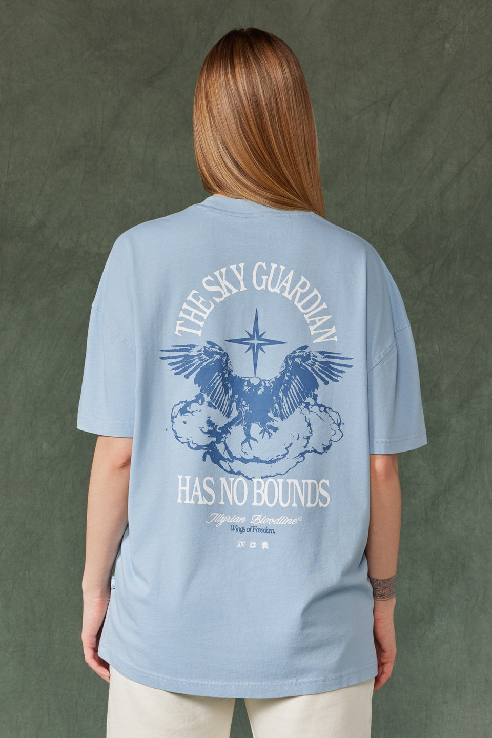Sky Guardian T-shirt - Light Blue