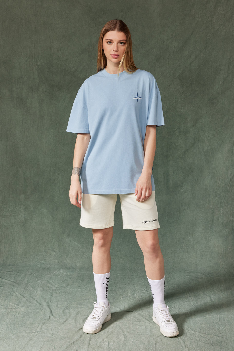 Sky Guardian T-shirt - Light Blue