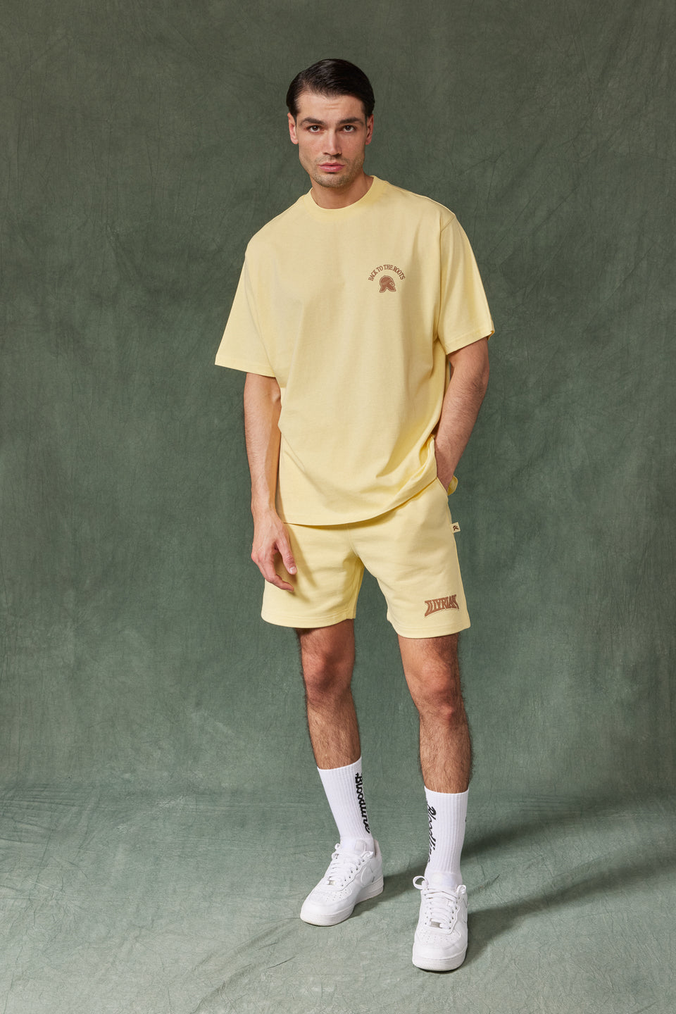 Live Wildly T-shirt - Yellow