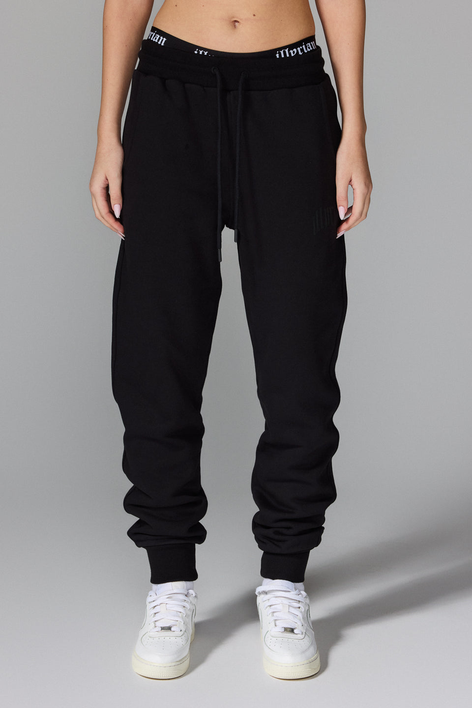Illyrian Signature Joggers - Black