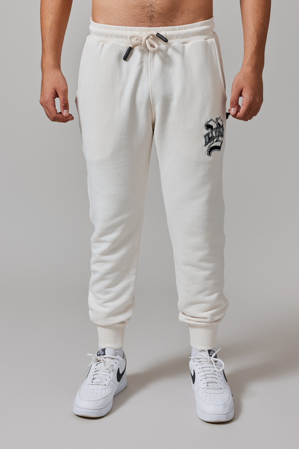 Be Illyrian Joggers - Milky White