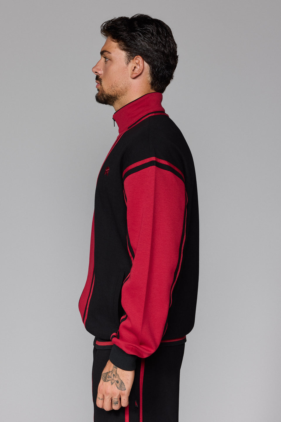 Culture Zipped Jacket - Red