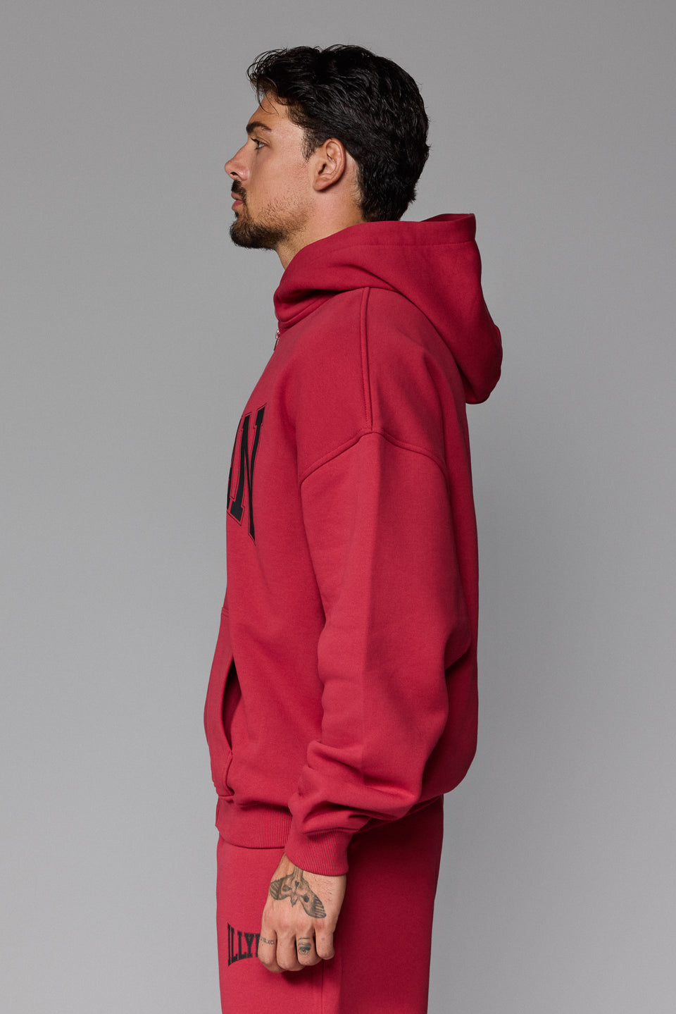 Illyrian AW26 Zipped Hoodie - Red