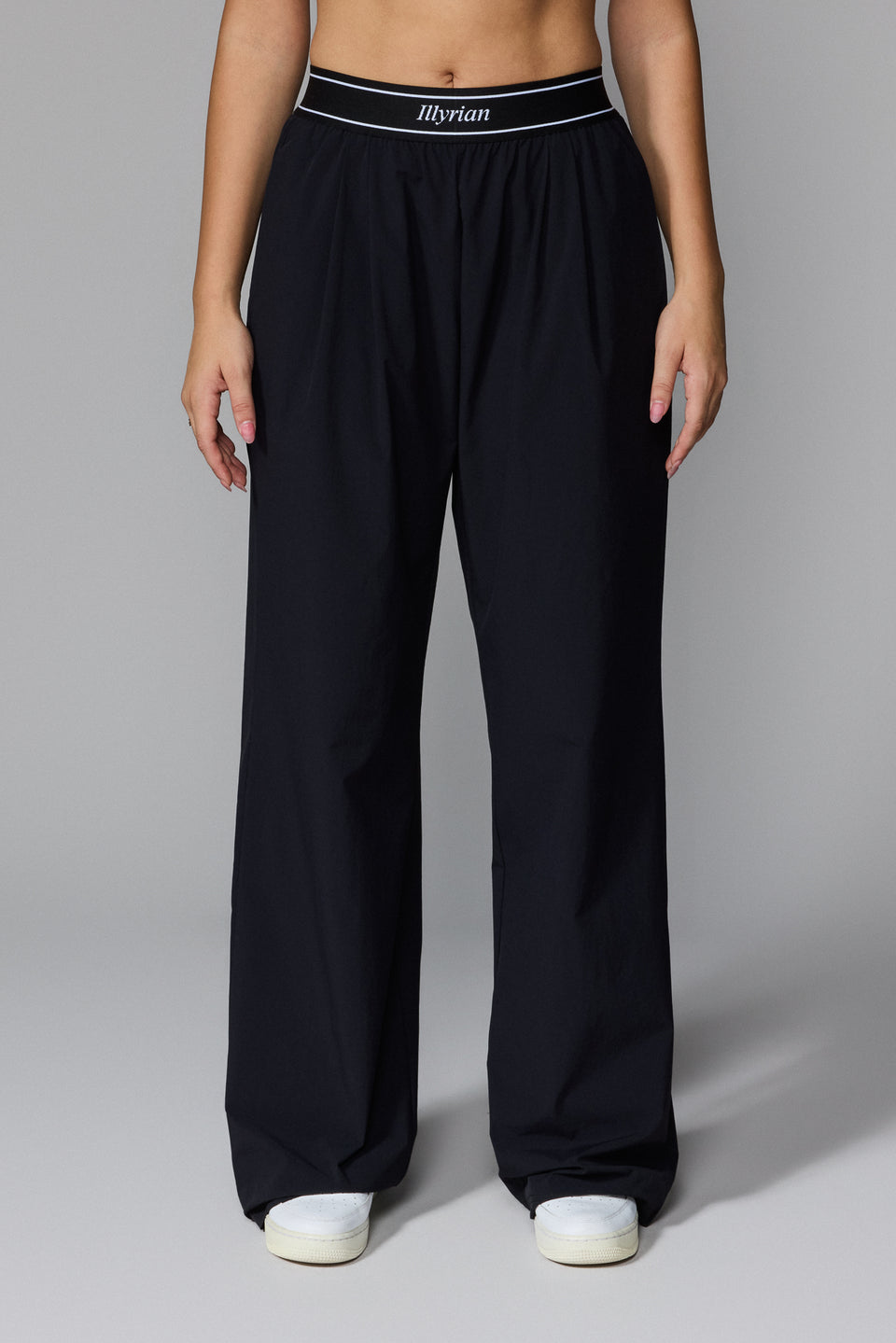 Women's Relaxed Trousers - Black
