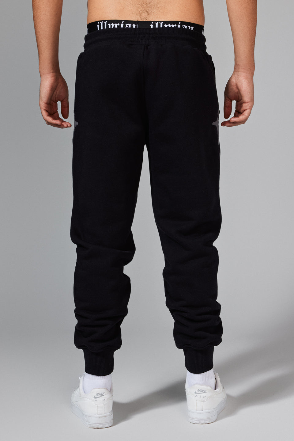 Illyrian Star Joggers - Black