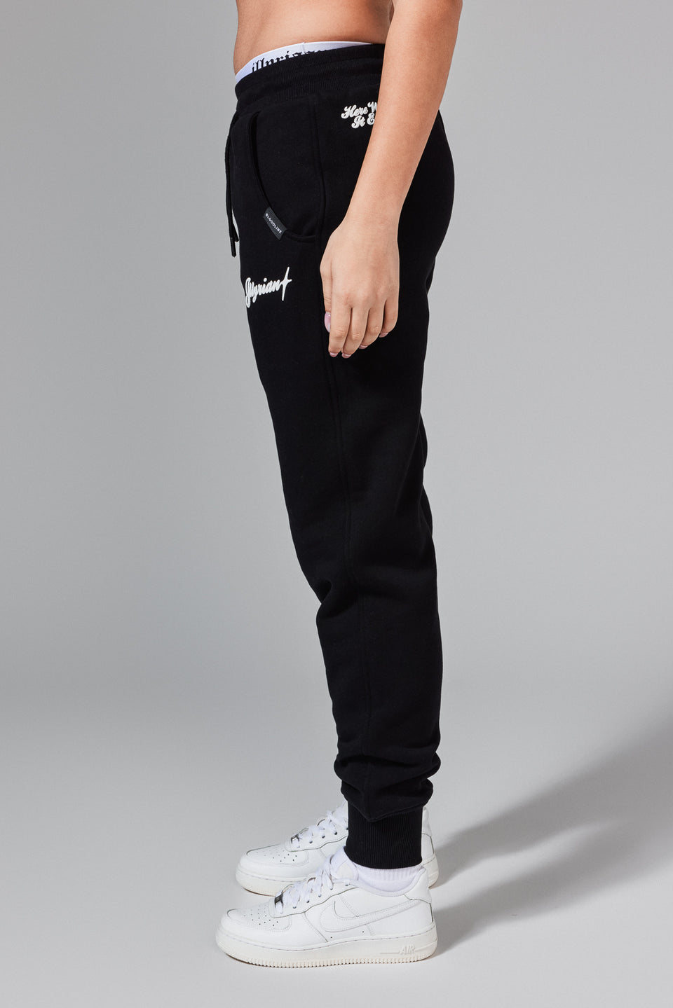 Yll I Ri Joggers - Black