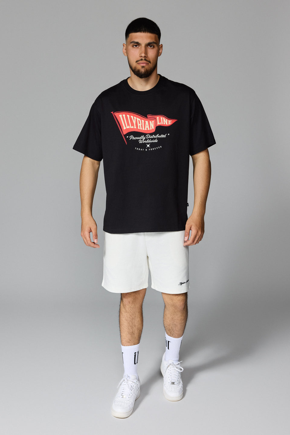 The Illyrian 26 Cotton Shorts - White