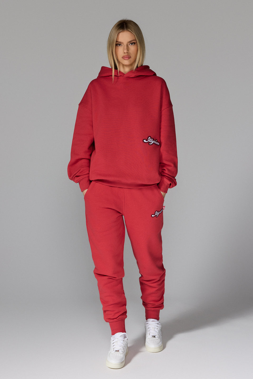Illyrian W25 Hoodie - Vintage Red