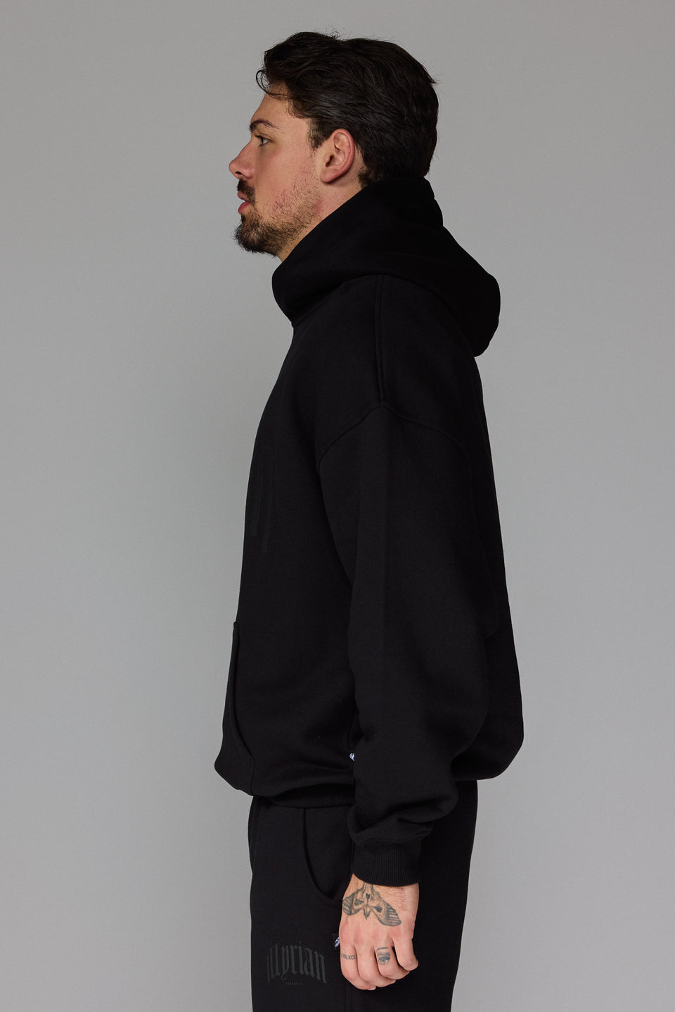 Illyrian Signature Hoodie - Black